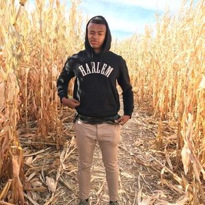 Meet your Posher, Xavier